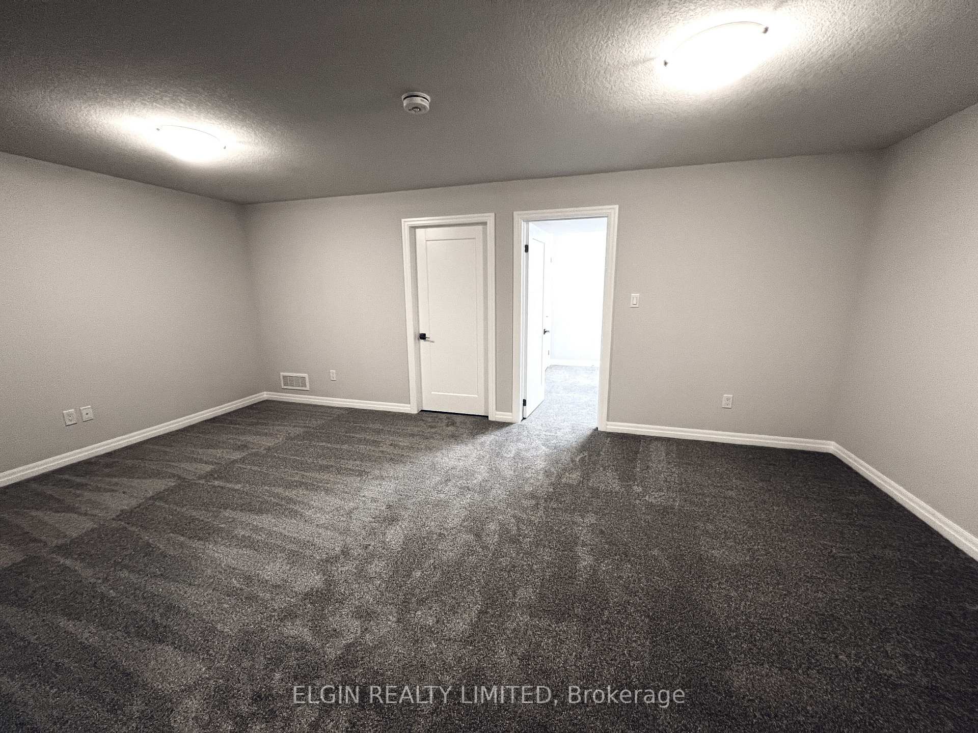 Photo 16 of 227 Renaissance Drive, St. Thomas — HOMEH