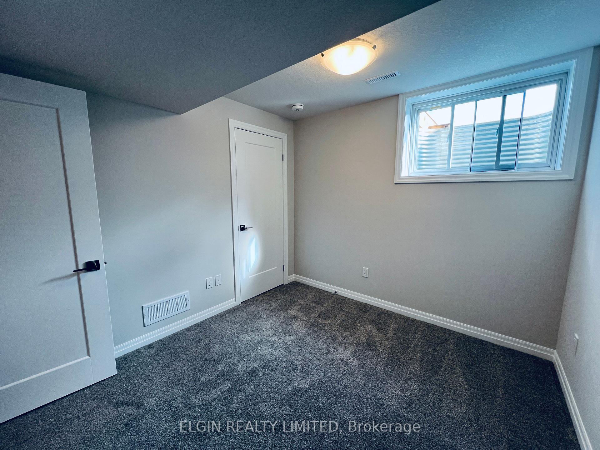Photo 17 of 227 Renaissance Drive, St. Thomas — HOMEH