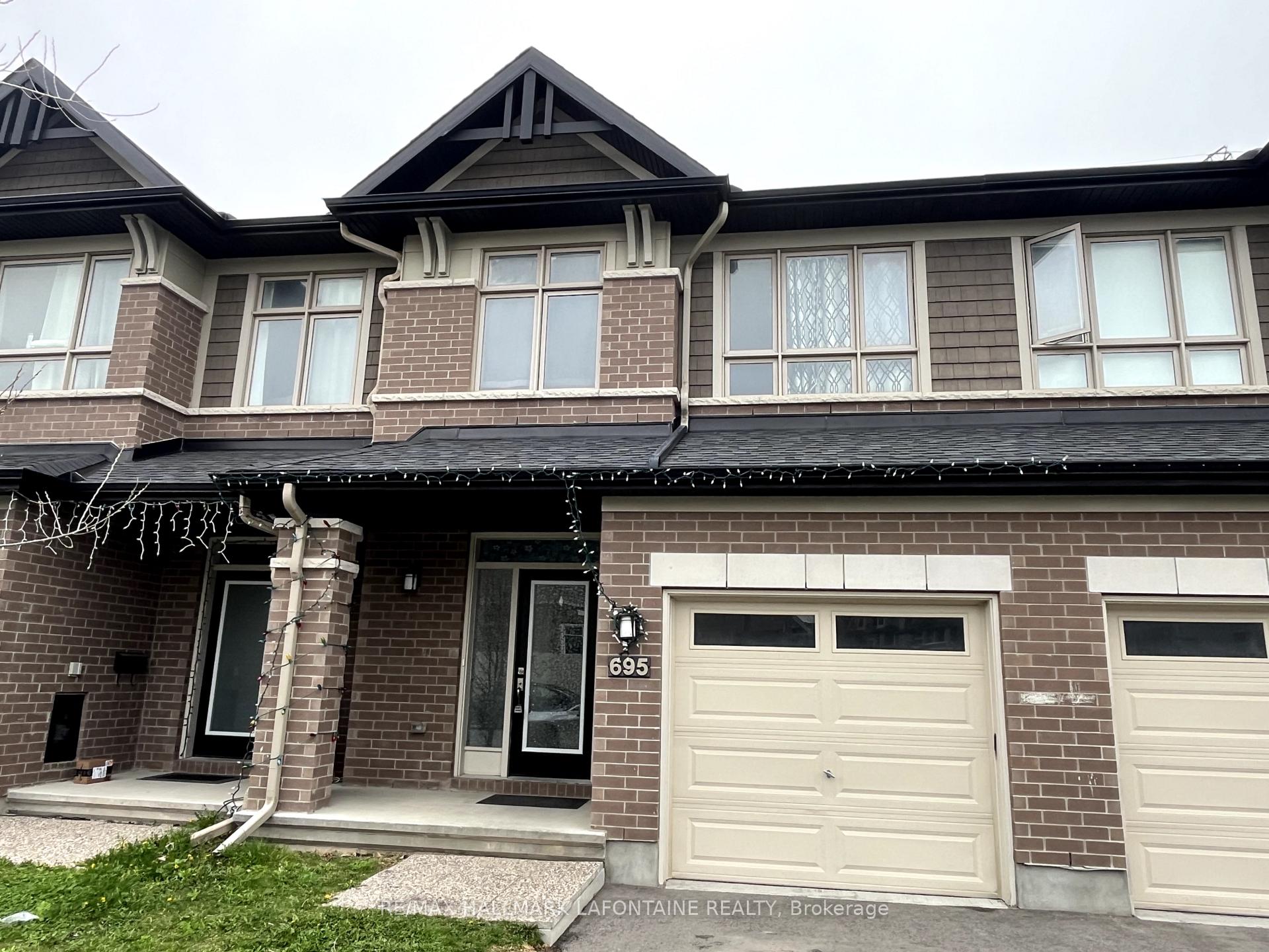 Photo 1 of 695 Putney Crescent, Ottawa, Stittsville (South) — HOMEH