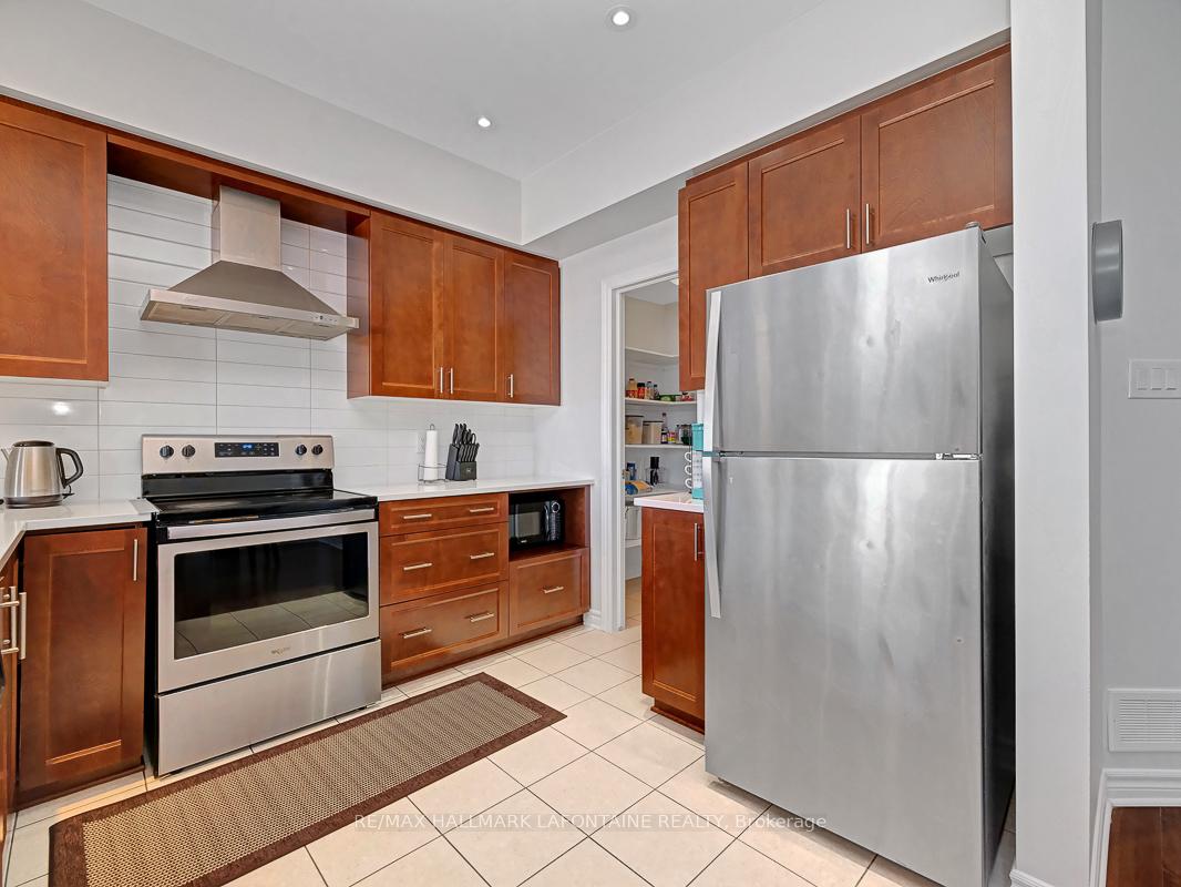 Photo 14 of 695 Putney Crescent, Ottawa, Stittsville (South) — HOMEH