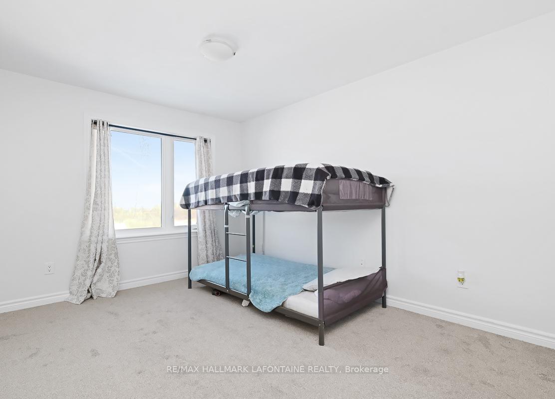 Photo 27 of 695 Putney Crescent, Ottawa, Stittsville (South) — HOMEH