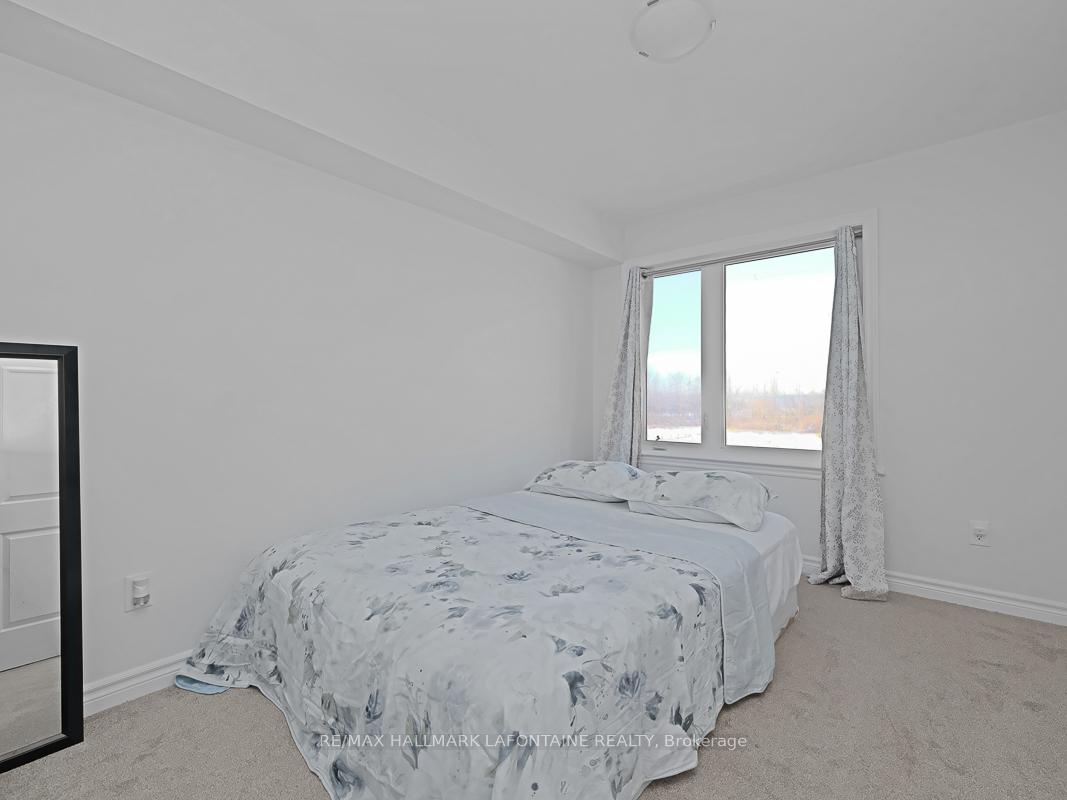 Photo 29 of 695 Putney Crescent, Ottawa, Stittsville (South) — HOMEH