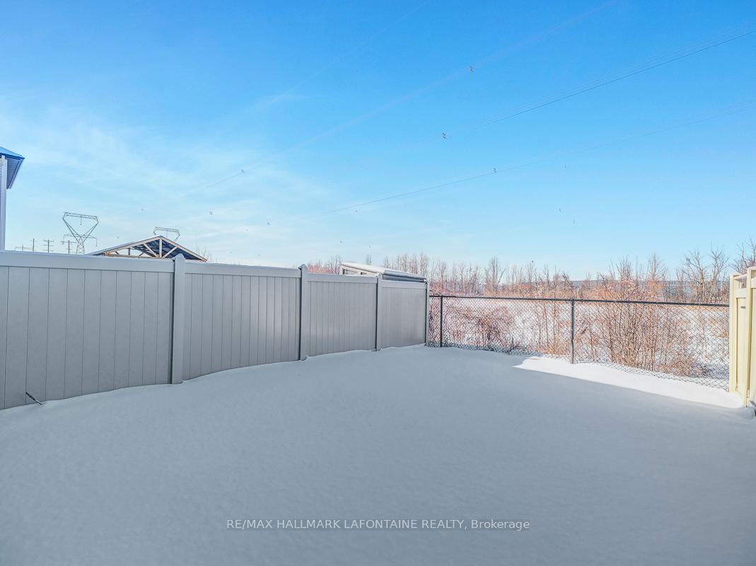 Photo 34 of 695 Putney Crescent, Ottawa, Stittsville (South) — HOMEH