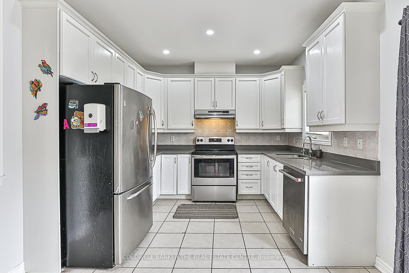 Photo 10 of 43 Crystalview Crescent, Brampton, Bram East — HOMEH