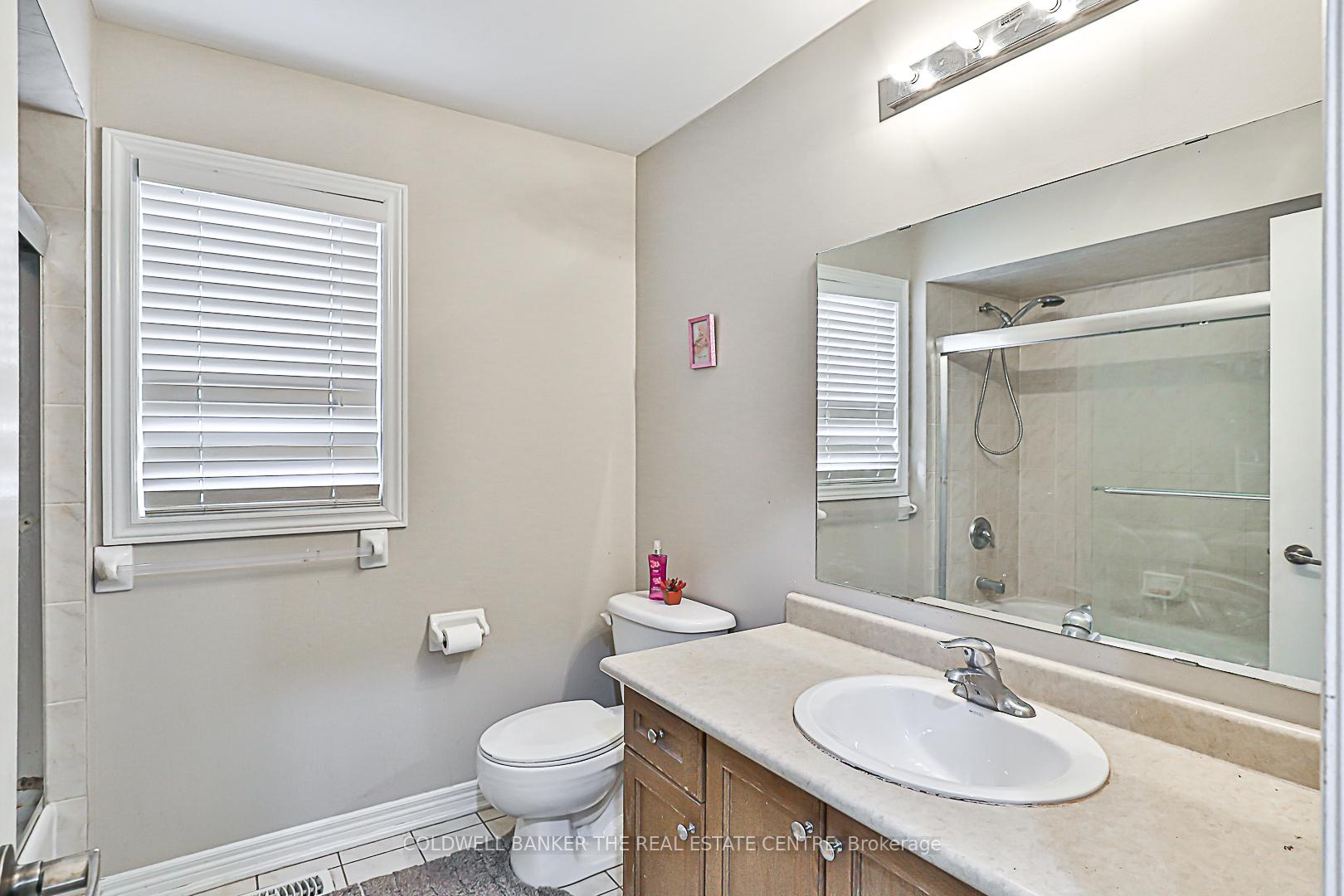 Photo 24 of 43 Crystalview Crescent, Brampton, Bram East — HOMEH