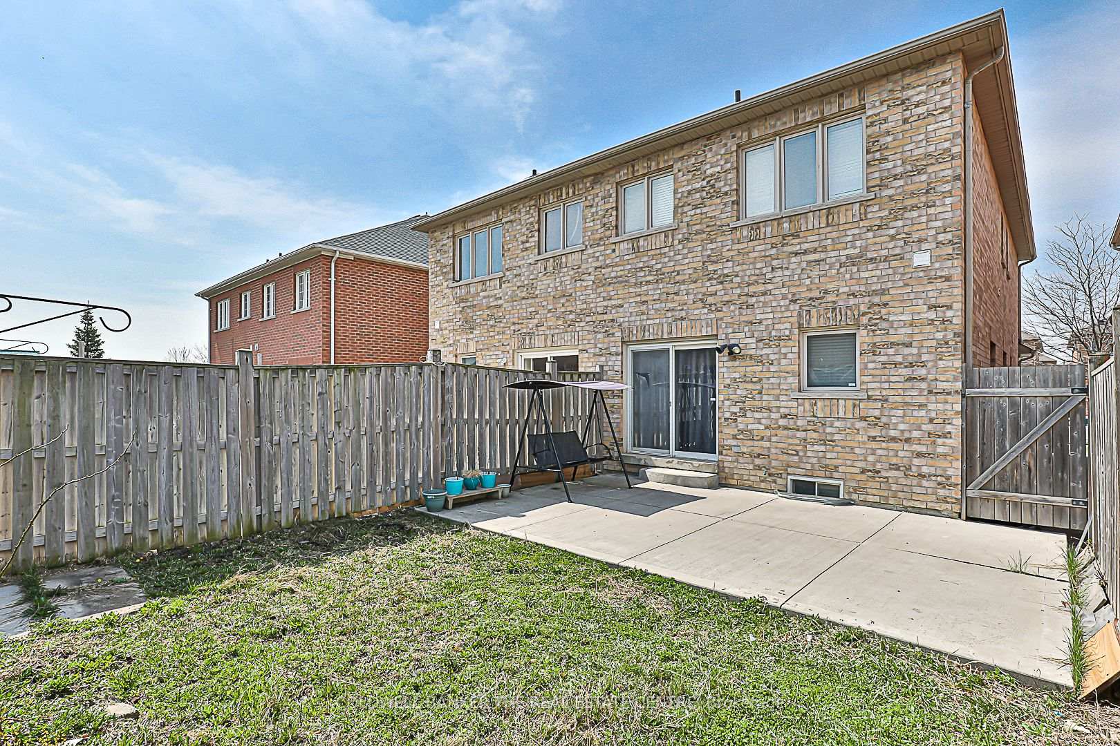 Photo 34 of 43 Crystalview Crescent, Brampton, Bram East — HOMEH