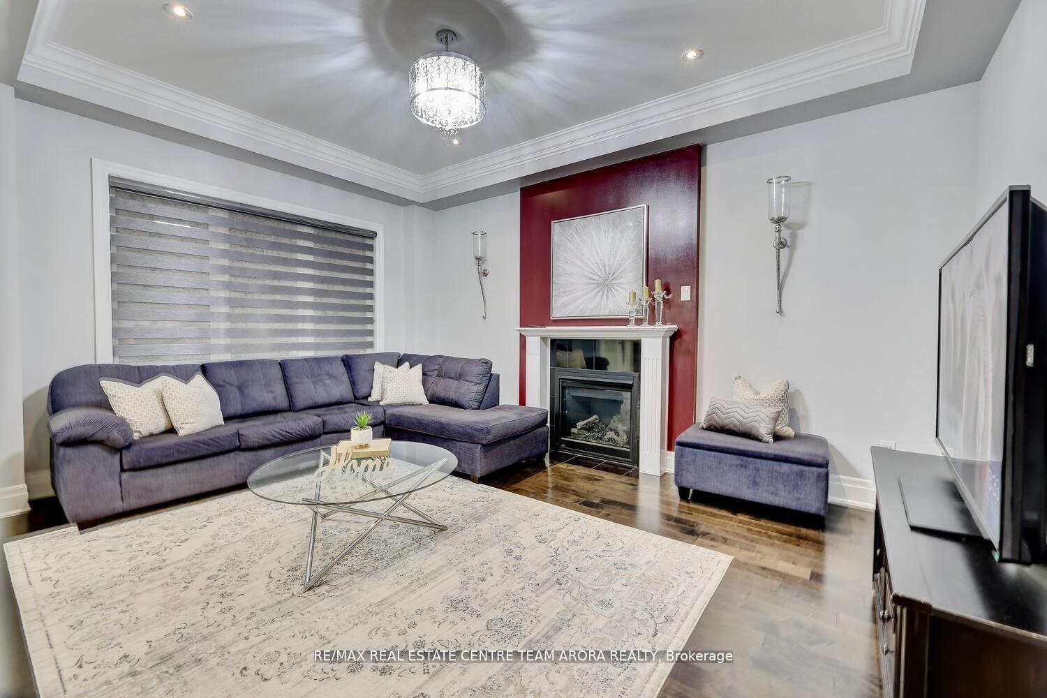Photo 7 of 477 Brisdale Drive, Brampton, Northwest Brampton — HOMEH