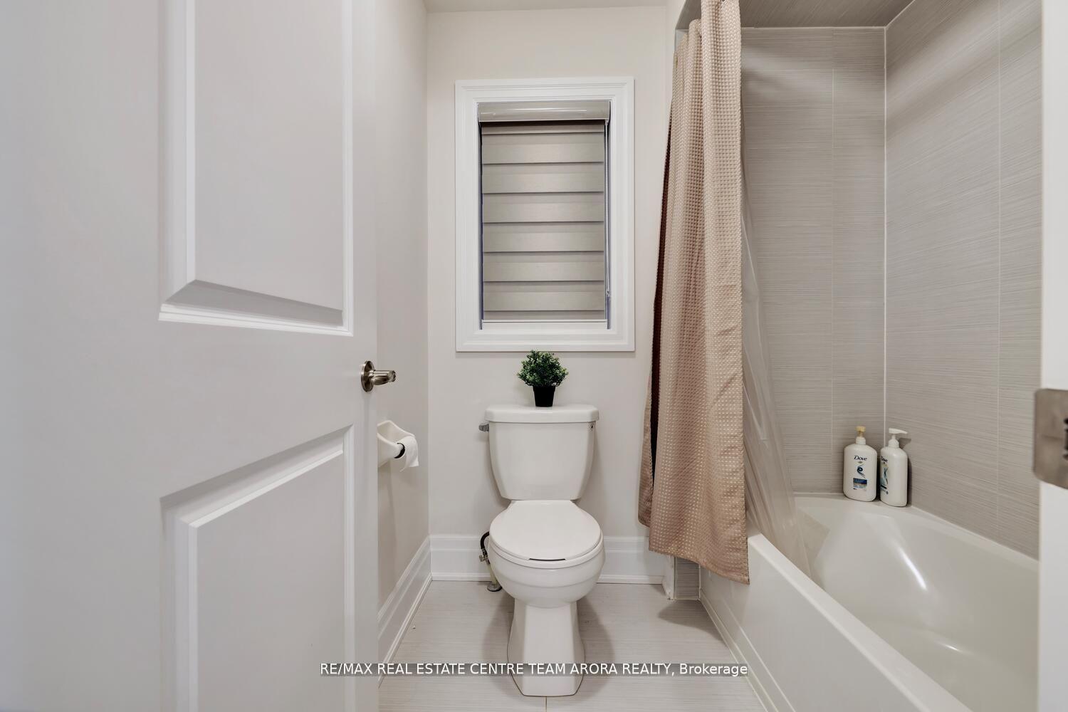 Photo 25 of 477 Brisdale Drive, Brampton, Northwest Brampton — HOMEH