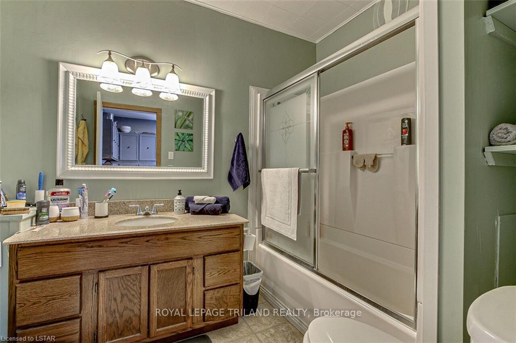 Photo 12 of 126 Inkerman Street, St. Thomas — HOMEH