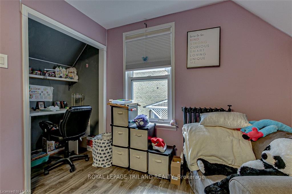 Photo 14 of 126 Inkerman Street, St. Thomas — HOMEH