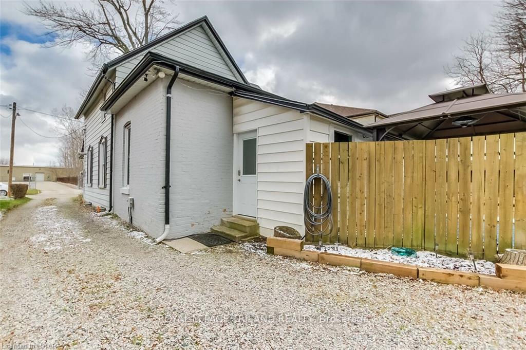 Photo 19 of 126 Inkerman Street, St. Thomas — HOMEH