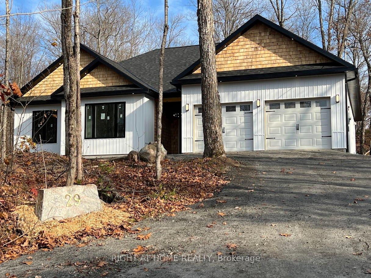 Photo 4 of 29 Squirrel Avenue, McDougall — HOMEH