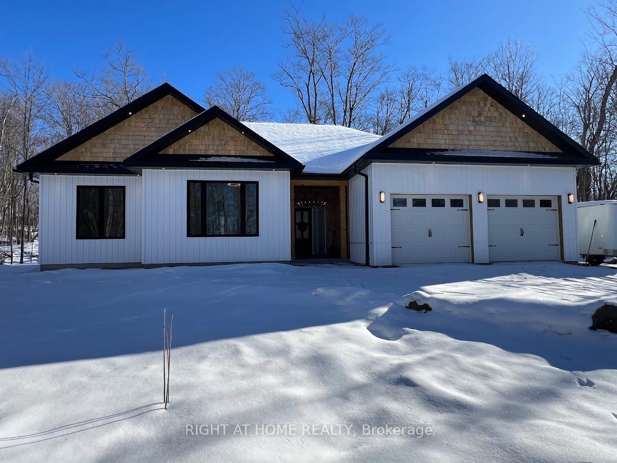 Photo 7 of 29 Squirrel Avenue, McDougall — HOMEH