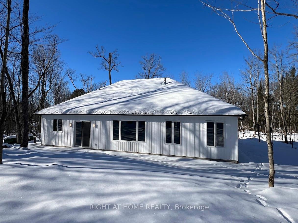 Photo 8 of 29 Squirrel Avenue, McDougall — HOMEH