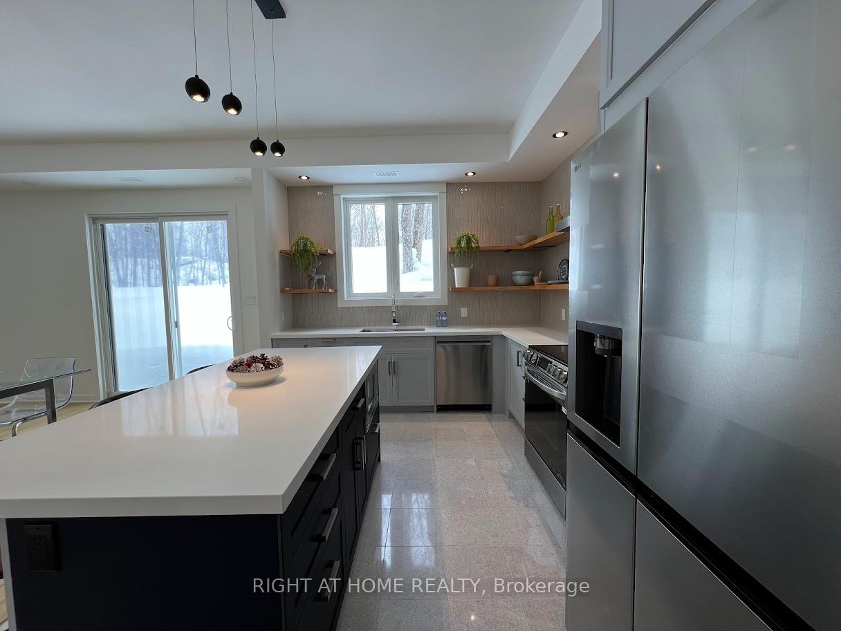 Photo 20 of 29 Squirrel Avenue, McDougall — HOMEH