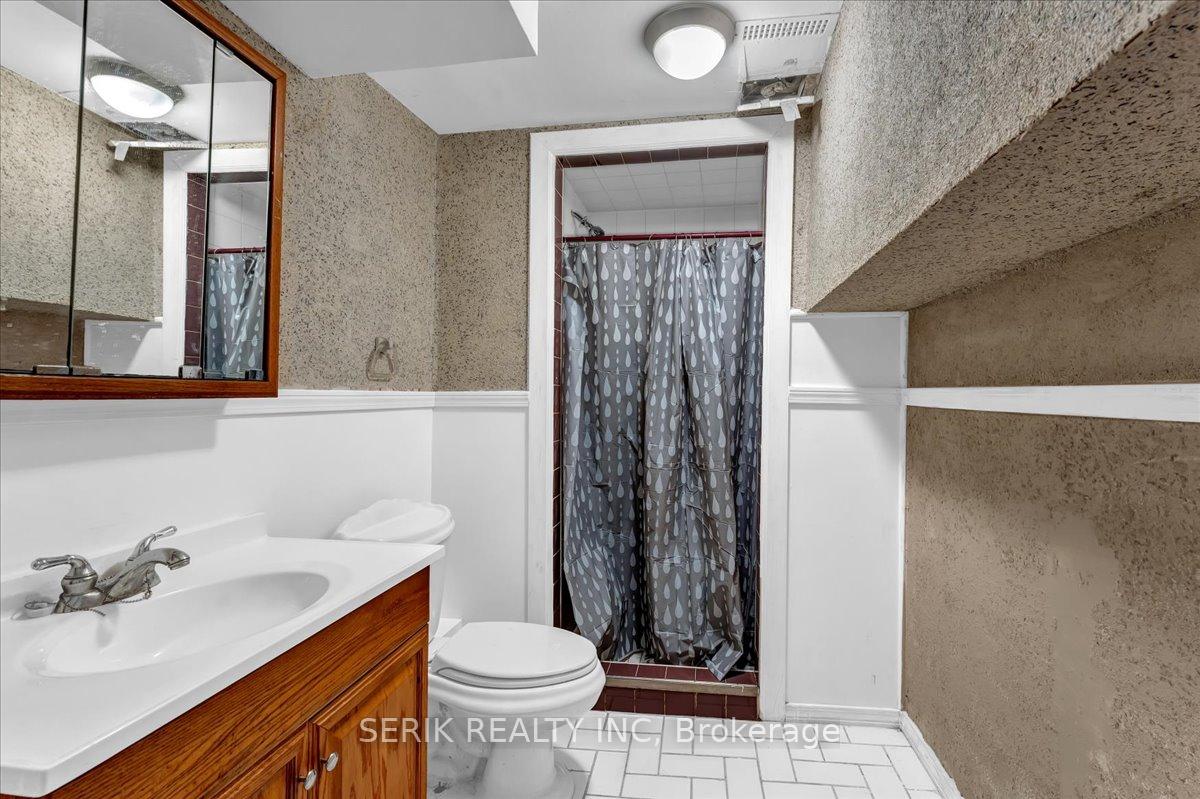 Photo 34 of 46 Primrose Crescent, Brampton, Heart Lake West — HOMEH