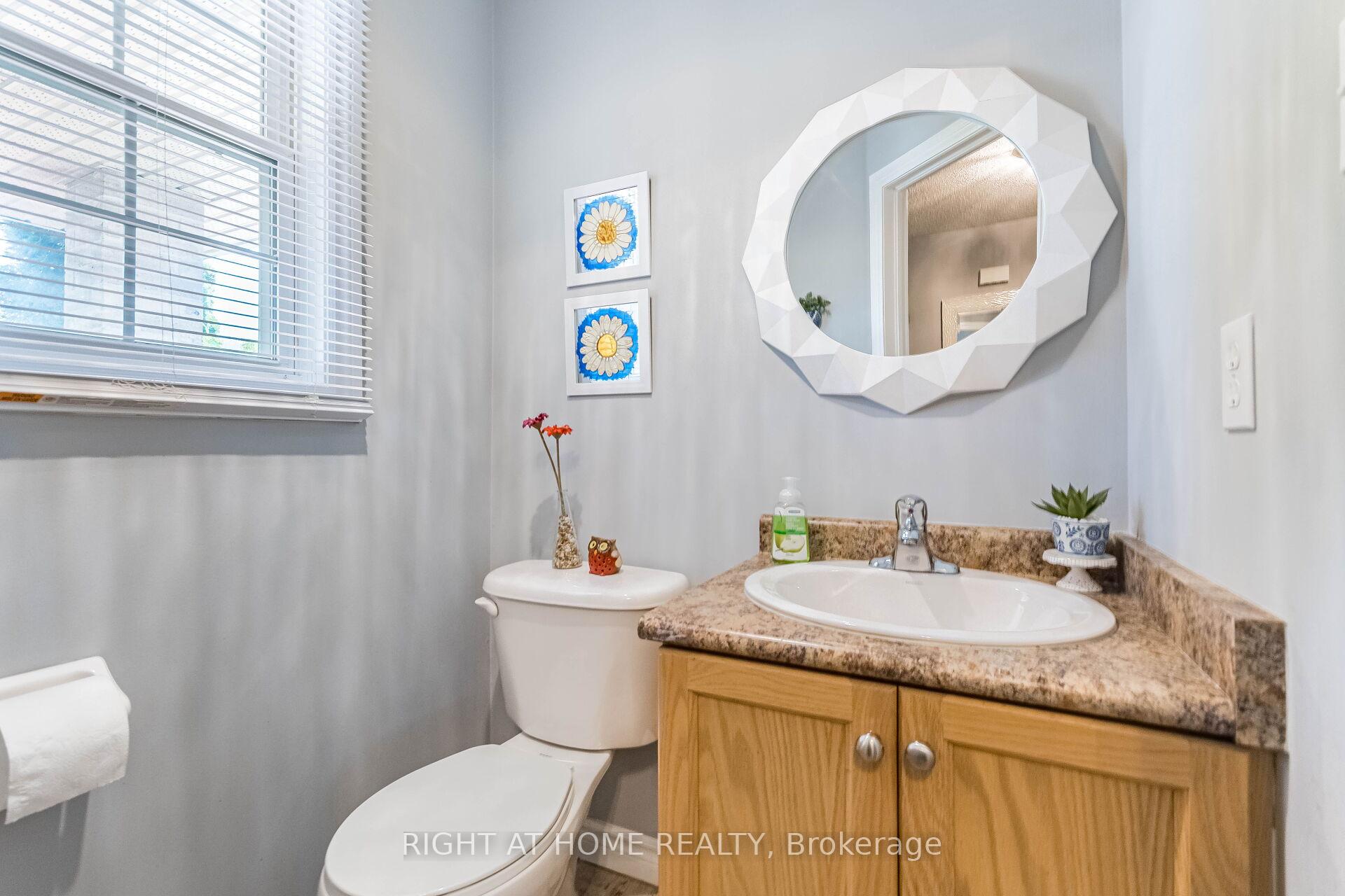Photo 19 of 64 Solsbury Crescent, Hamilton, Mount Hope — HOMEH