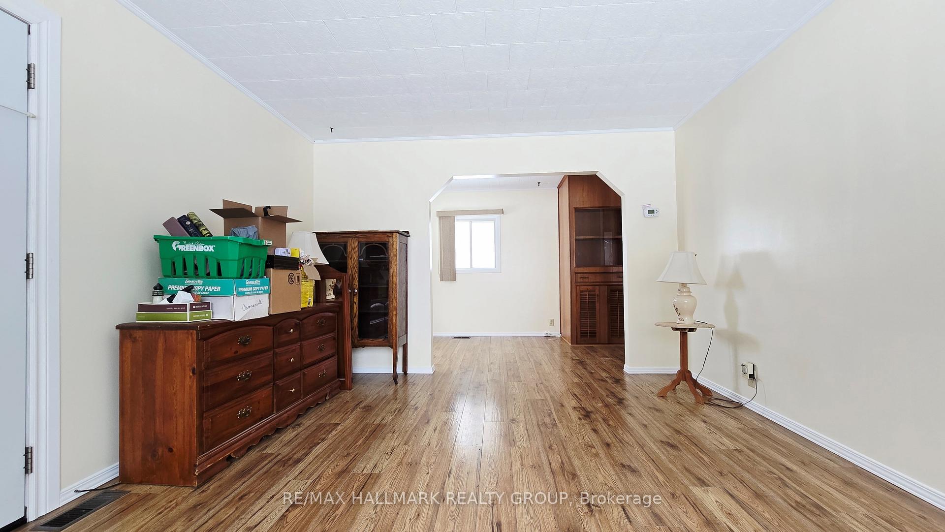Photo 11 of 3427 John Shaw Road, Ottawa, Fitzroy Ward (South East) — HOMEH