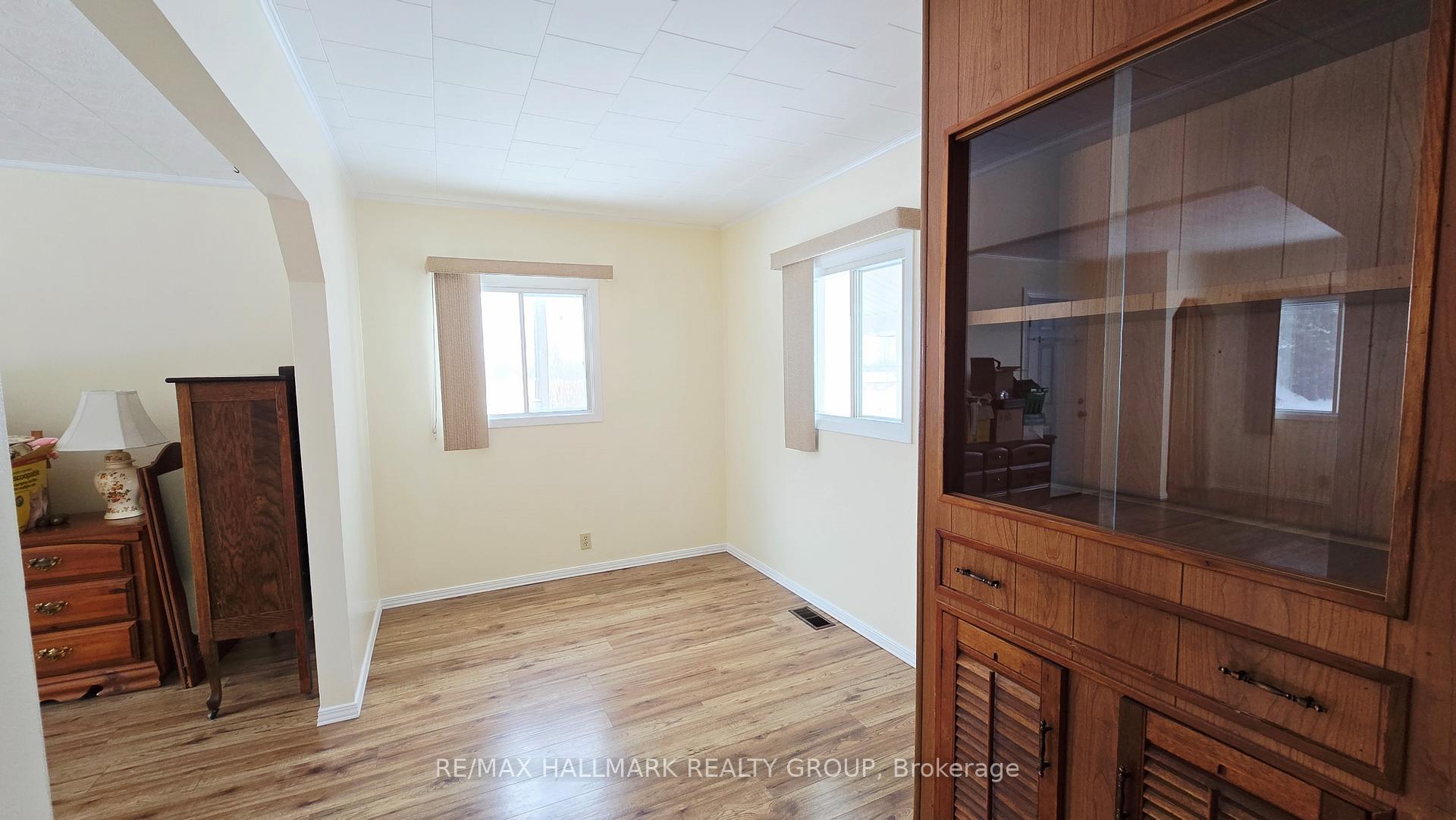 Photo 13 of 3427 John Shaw Road, Ottawa, Fitzroy Ward (South East) — HOMEH