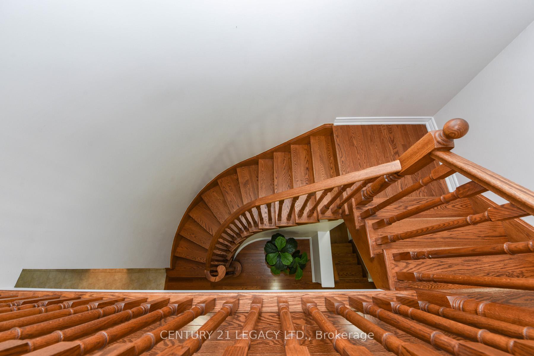 Photo 31 of 13 Seedland Crescent, Brampton, Sandringham-Wellington — HOMEH