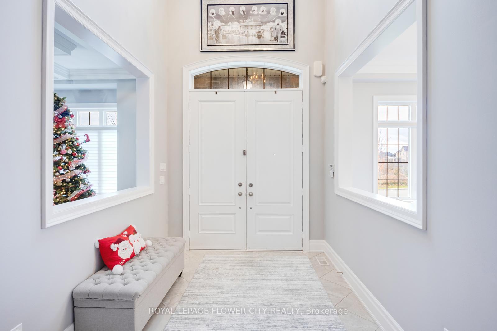 Photo 11 of 25 Belladonna Circle, Brampton, Toronto Gore Rural Estate — HOMEH