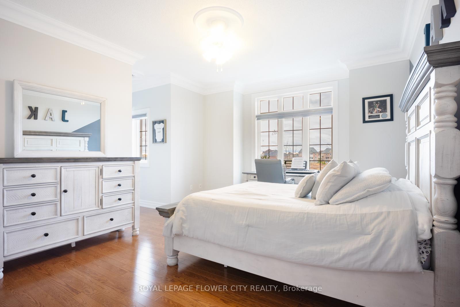 Photo 33 of 25 Belladonna Circle, Brampton, Toronto Gore Rural Estate — HOMEH