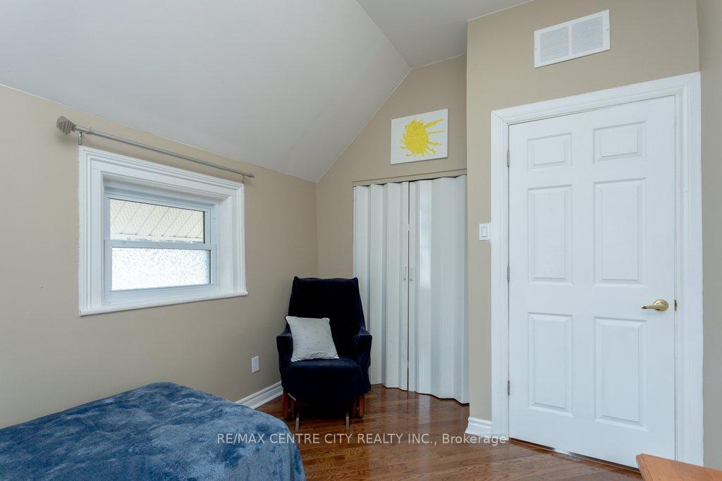 Photo 26 of 23 Fairview Avenue, St. Thomas — HOMEH