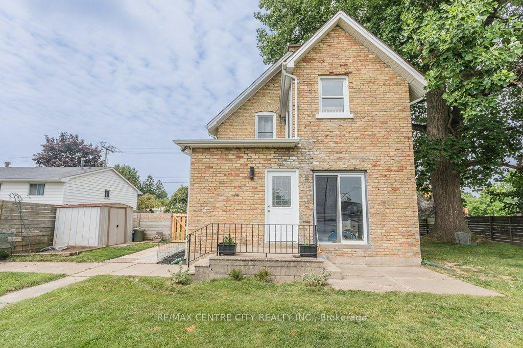 Photo 33 of 23 Fairview Avenue, St. Thomas — HOMEH
