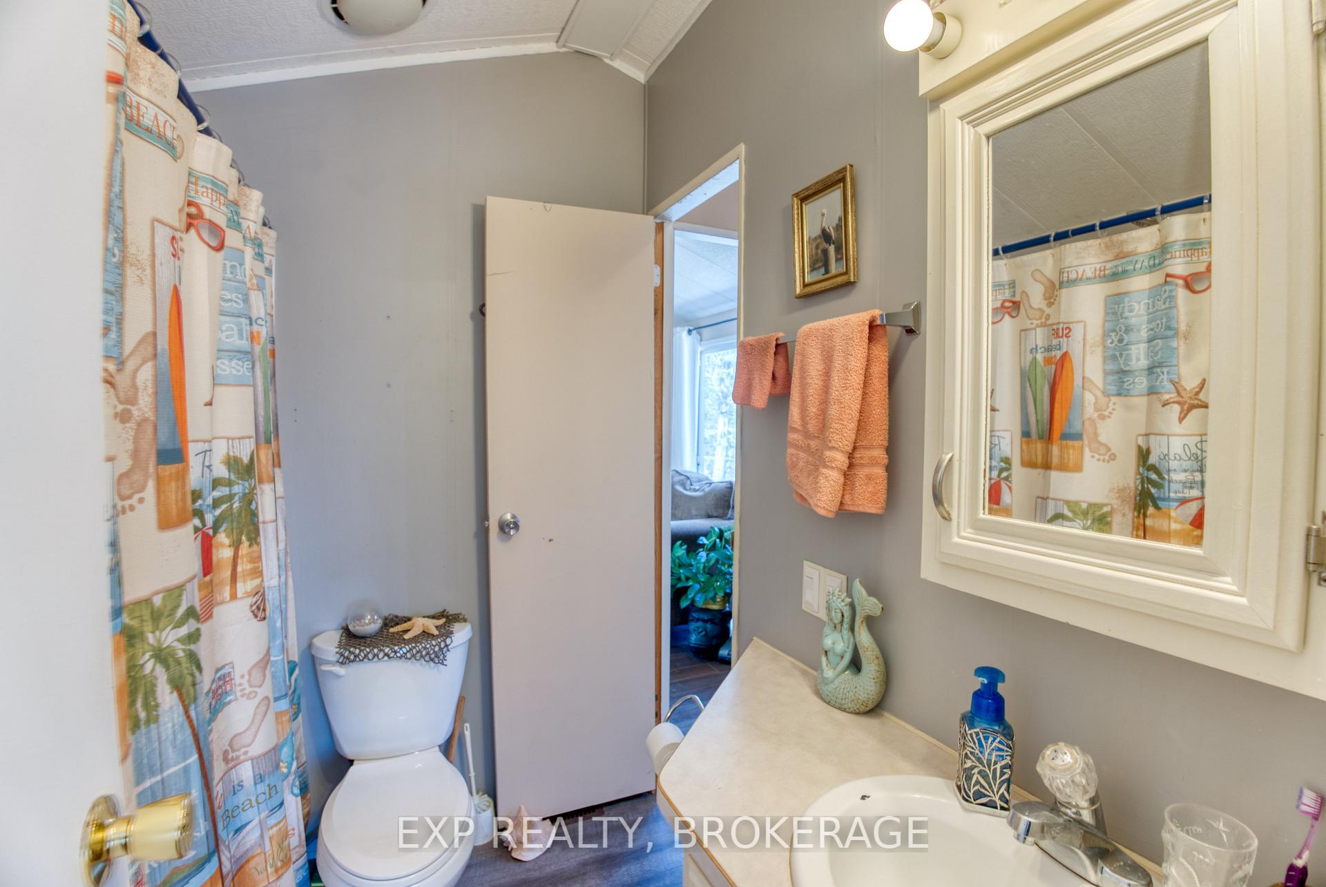Photo 17 of 11579 Road 509 N, North Frontenac, Frontenac North — HOMEH
