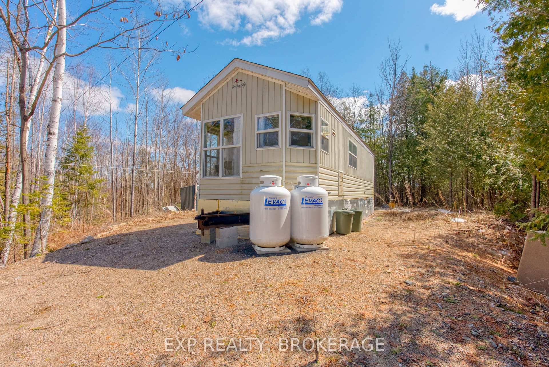 Photo 21 of 11579 Road 509 N, North Frontenac, Frontenac North — HOMEH