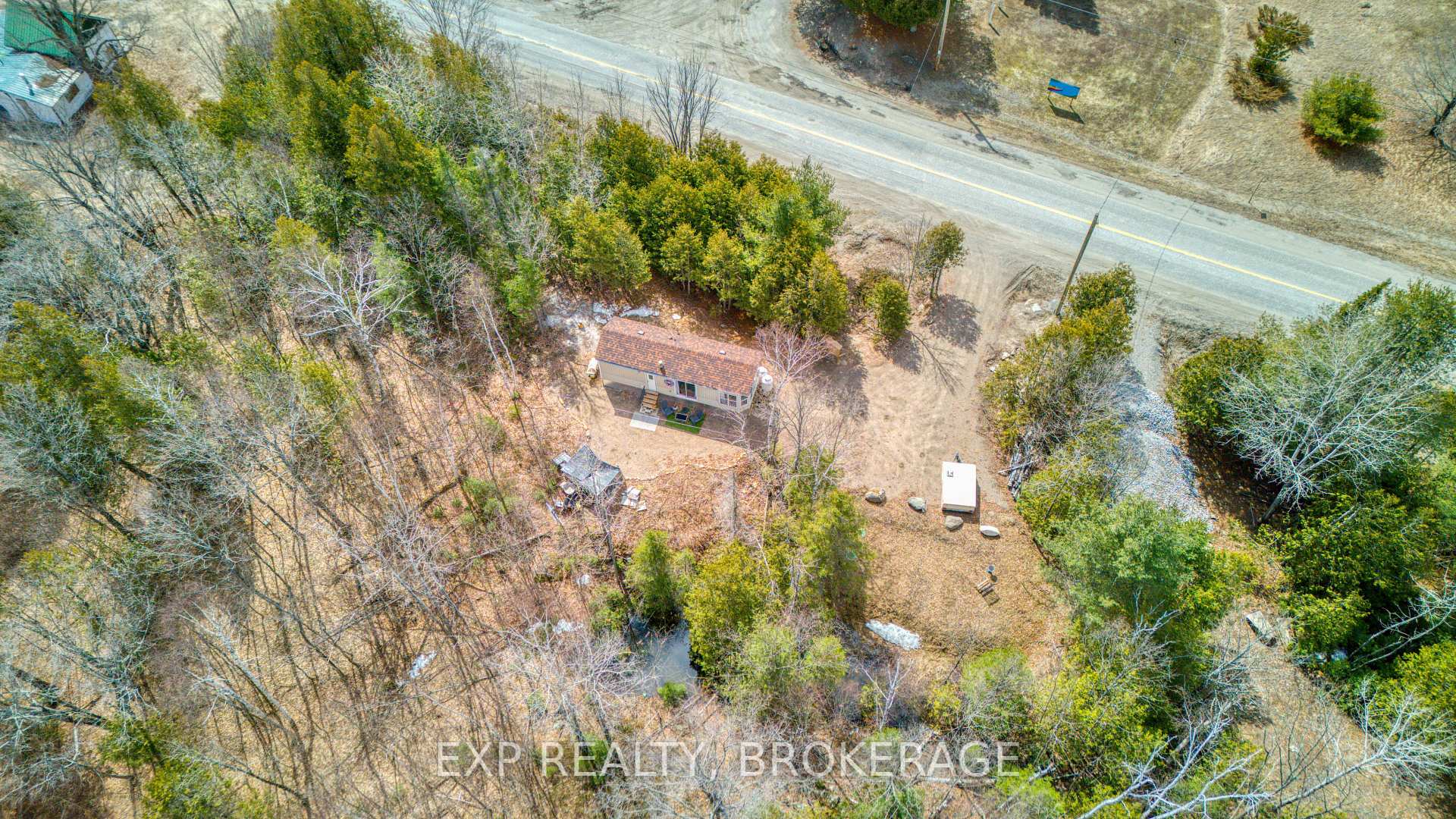 Photo 27 of 11579 Road 509 N, North Frontenac, Frontenac North — HOMEH