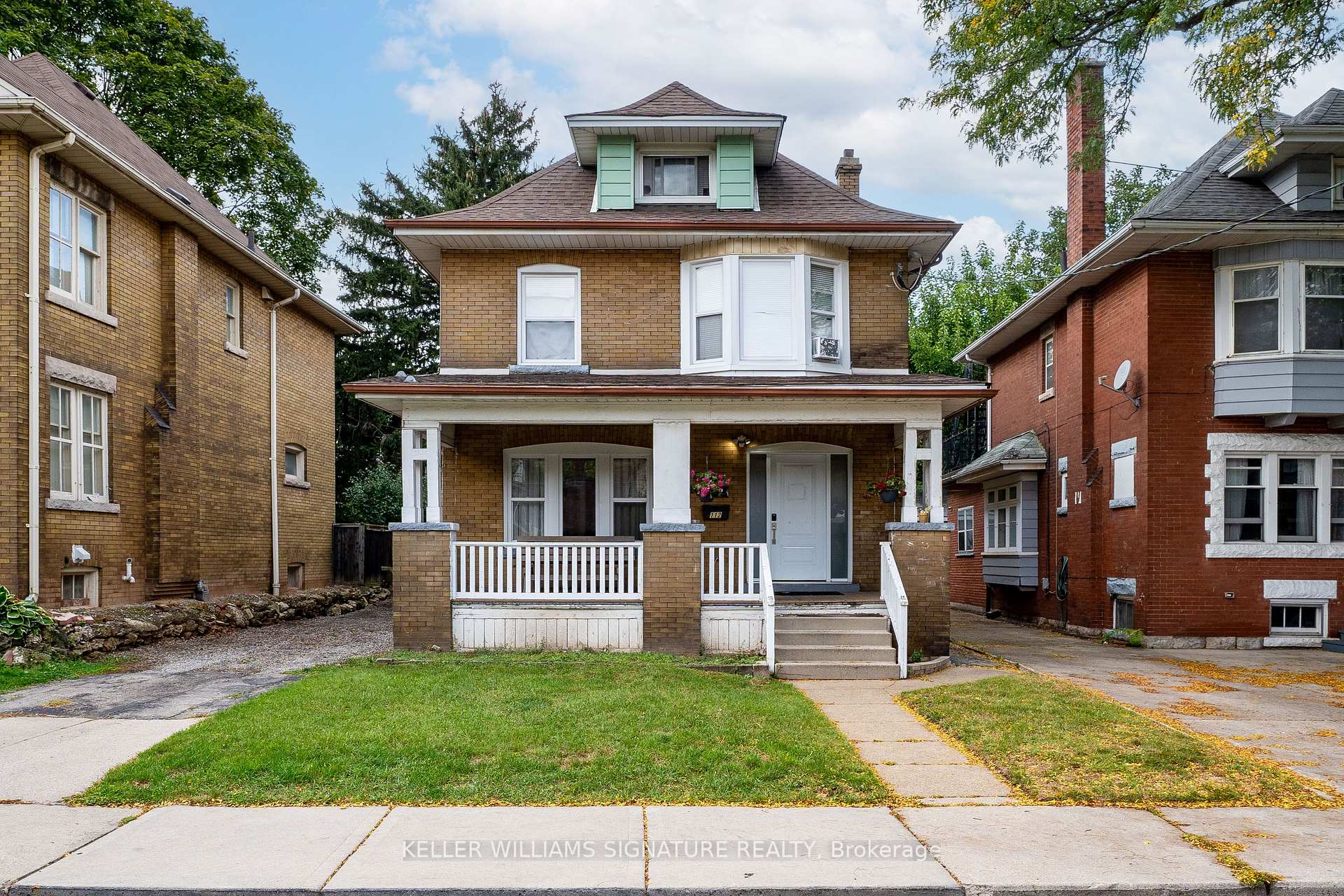 Photo 1 of 112 Leinster Avenue S, Hamilton, Stripley — HOMEH
