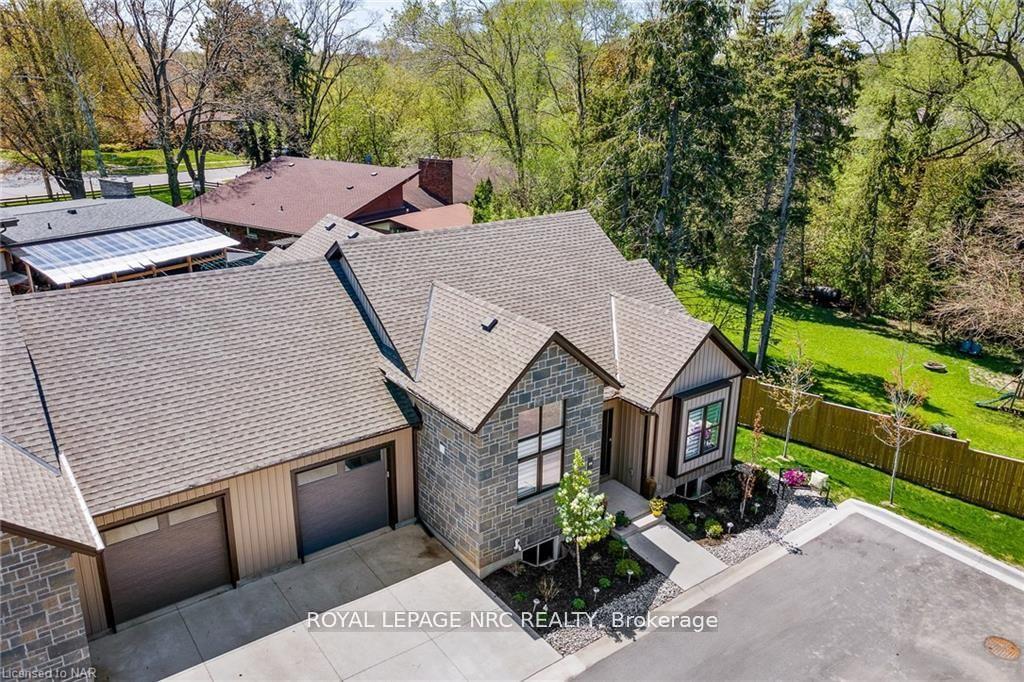 Photo 2 of Unit 8, 28 Evergreen Common, St. Catharines, Vine/Linwell — HOMEH