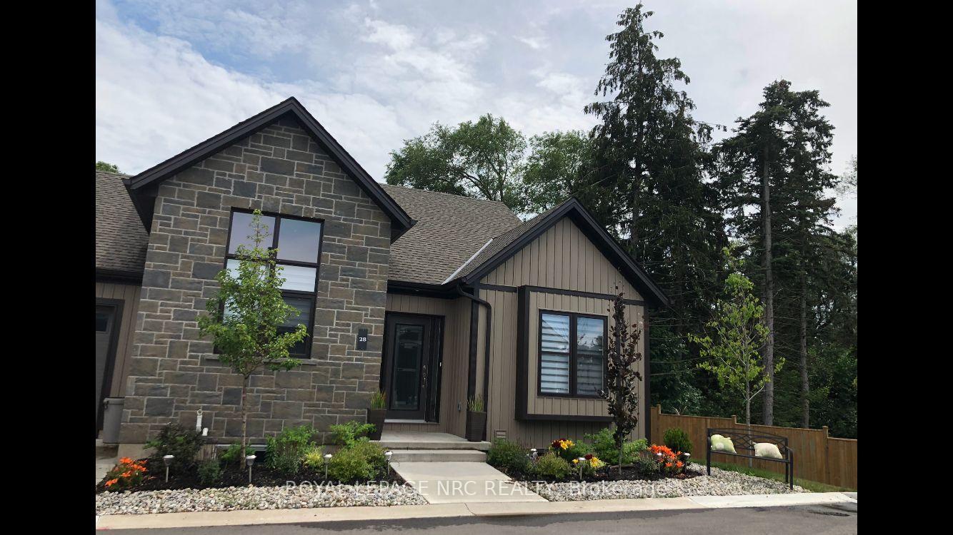 Photo 6 of Unit 8, 28 Evergreen Common, St. Catharines, Vine/Linwell — HOMEH