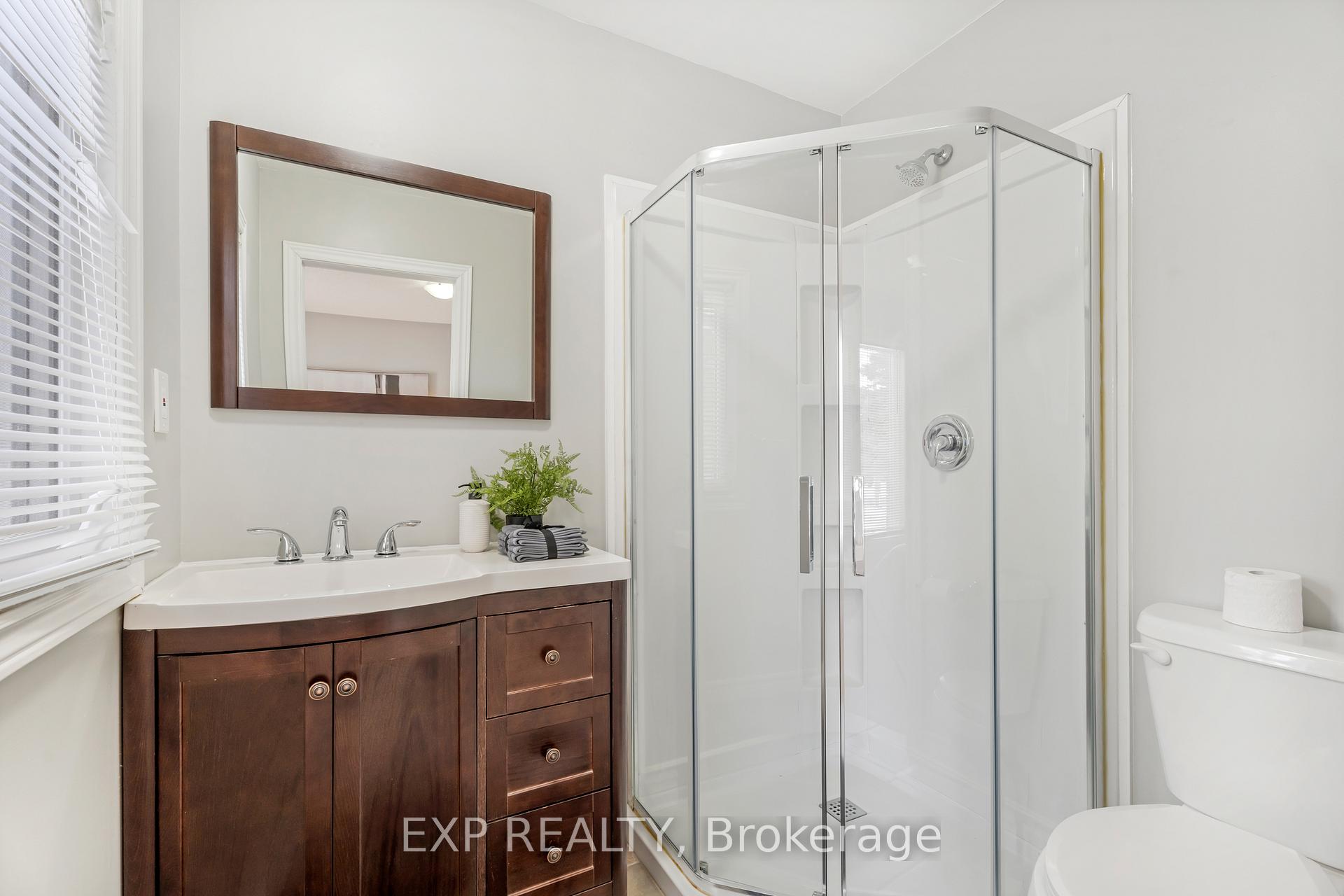 Photo 28 of 417 Golf Links Road, Hamilton, Ancaster — HOMEH
