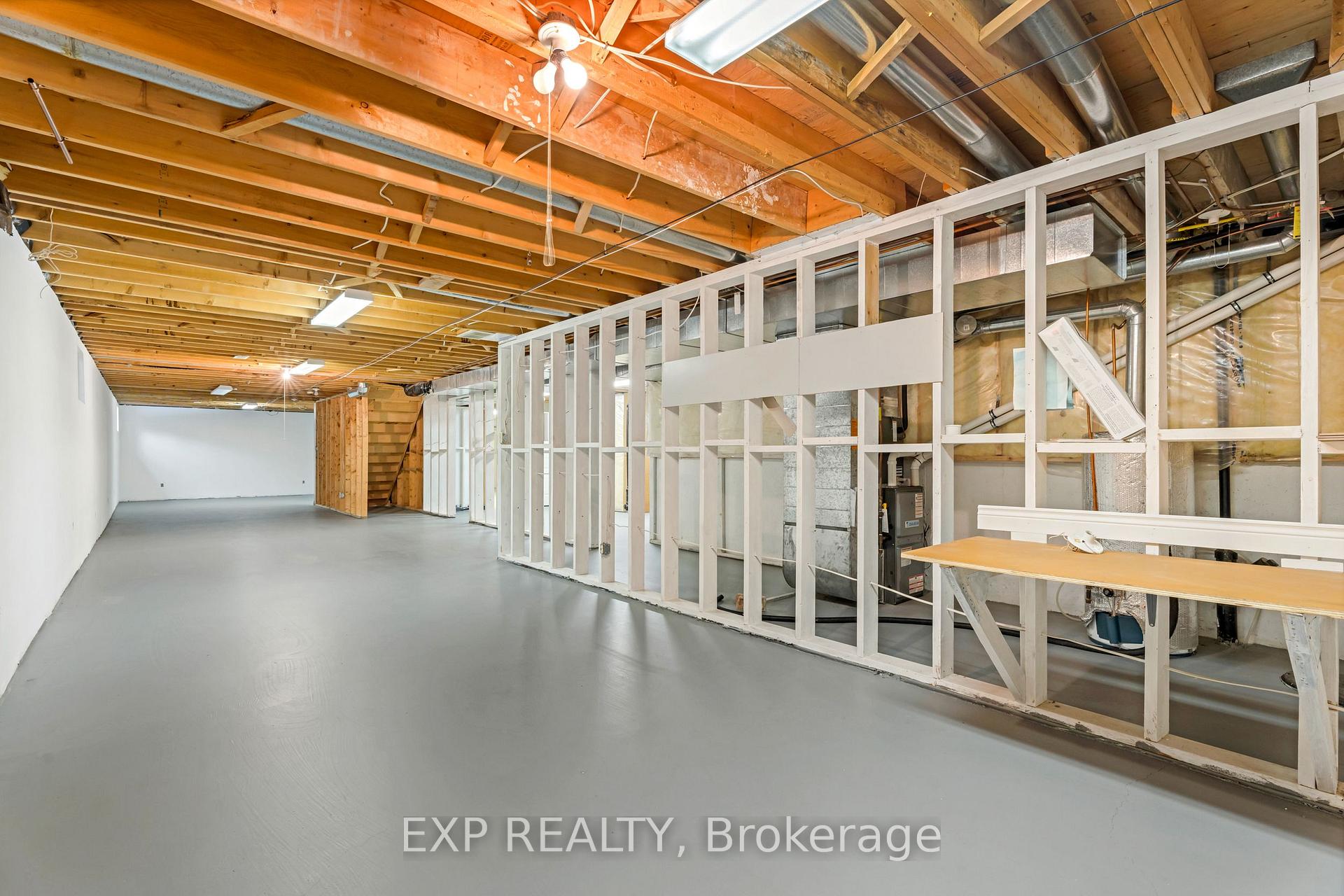 Photo 31 of 417 Golf Links Road, Hamilton, Ancaster — HOMEH