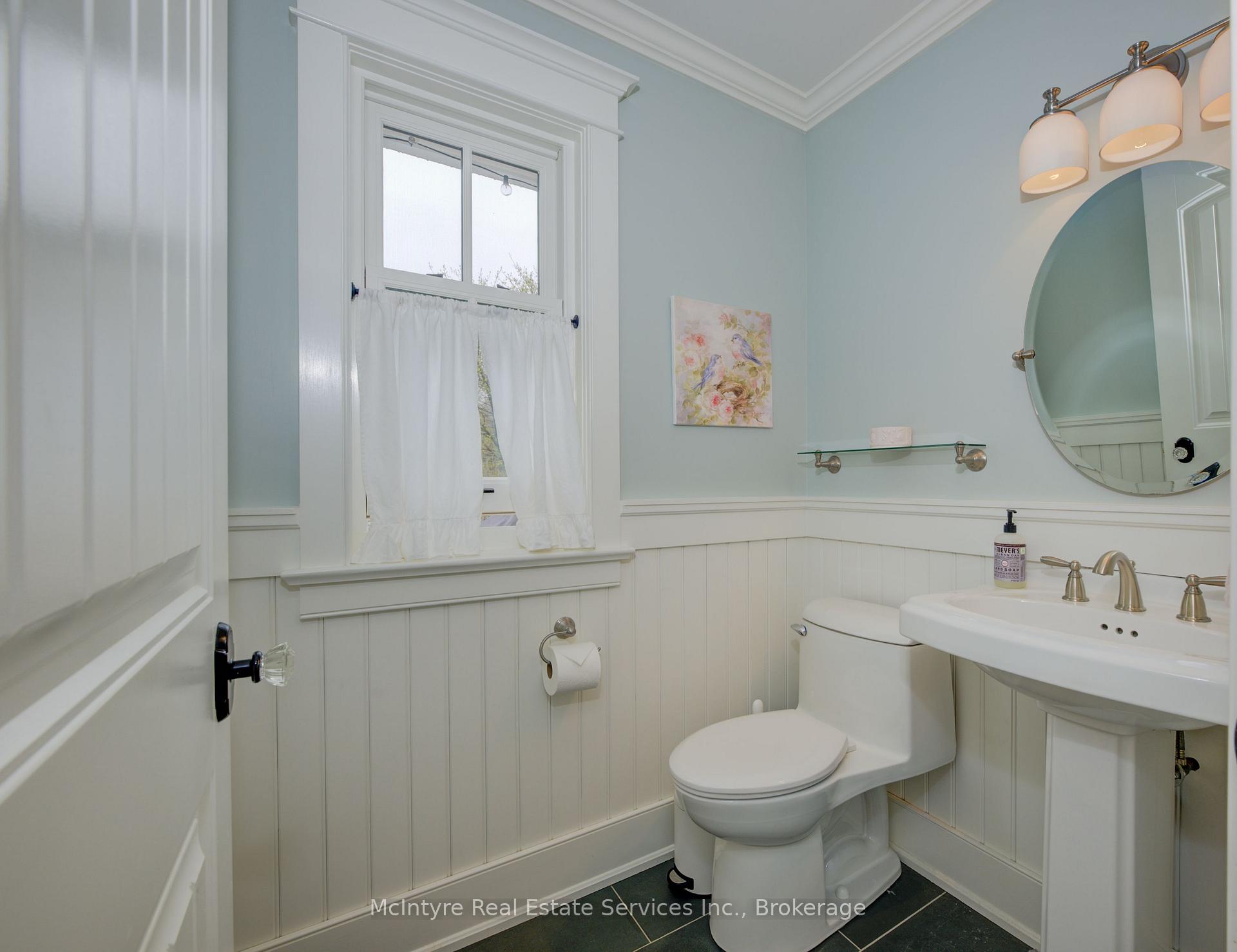 Photo 18 of 234 14th Concession E, Hamilton, Rural Flamborough — HOMEH