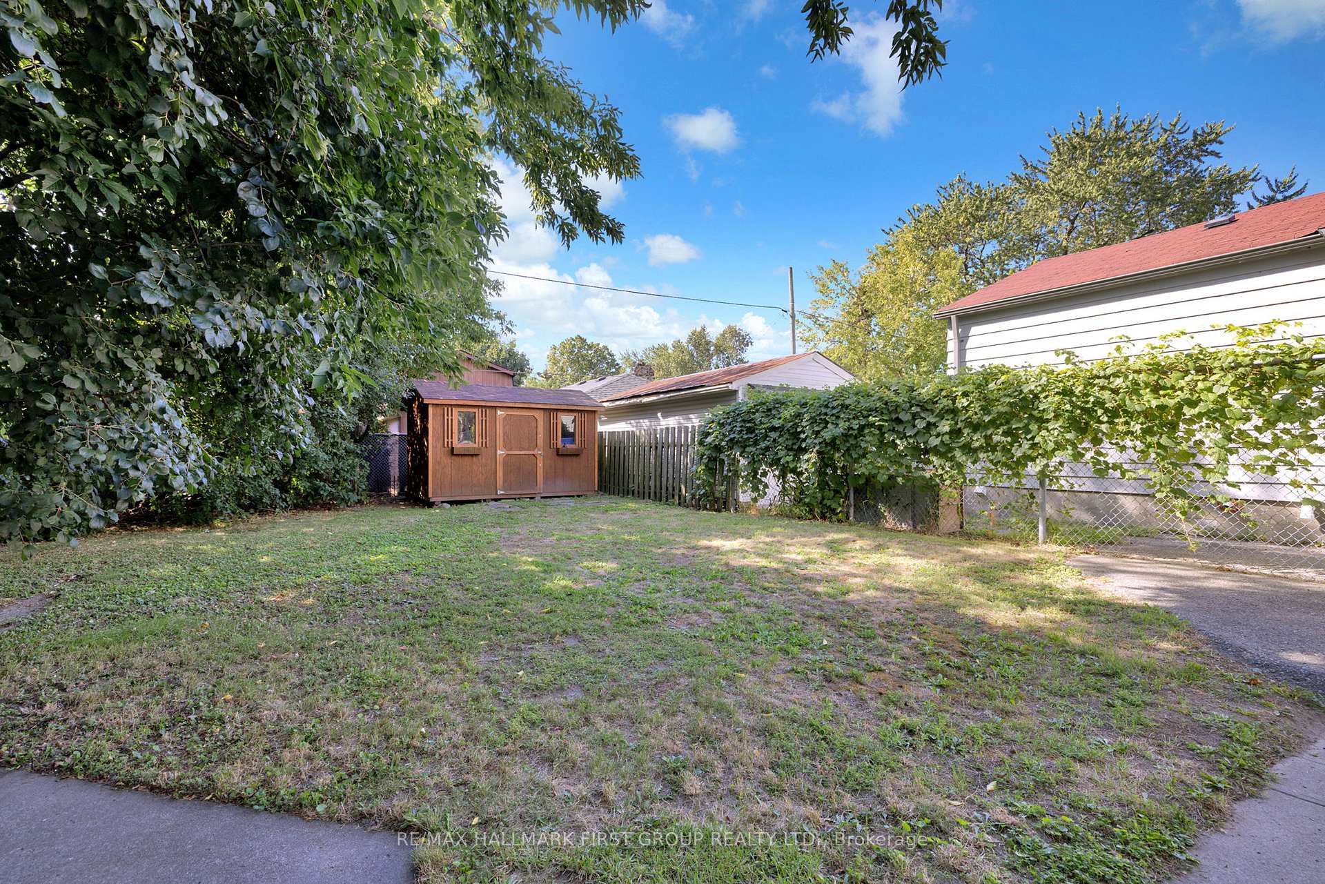 Photo 5 of 13 Elgin Street, Ajax, Central — HOMEH