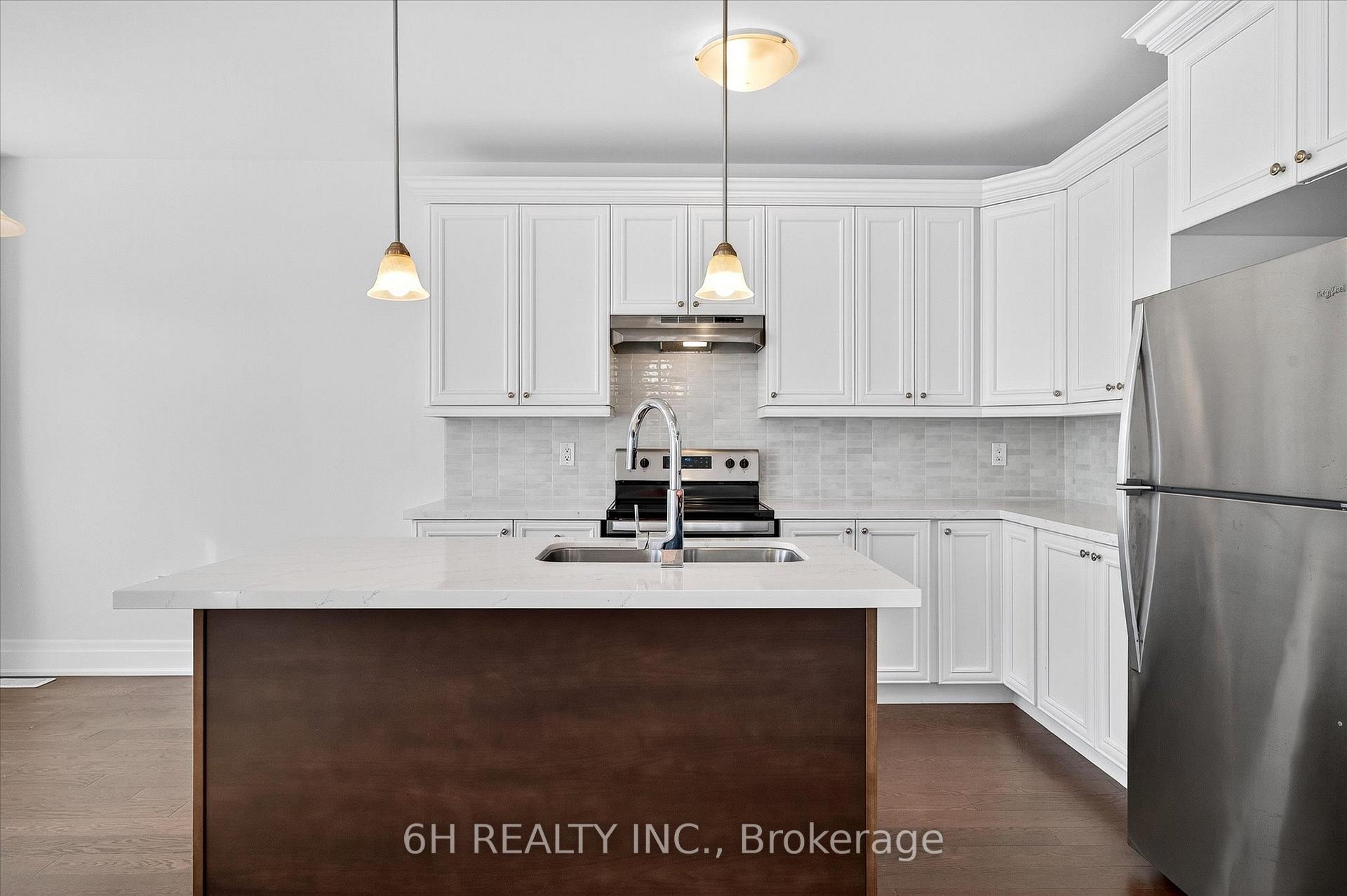 Photo 3 of 14 Fernridge Heights, Cavan Monaghan, Cavan Twp — HOMEH