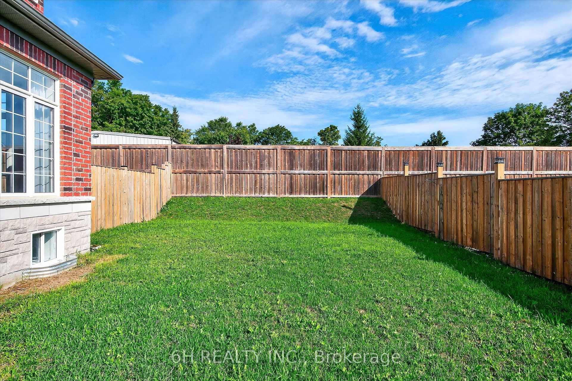 Photo 46 of 14 Fernridge Heights, Cavan Monaghan, Cavan Twp — HOMEH
