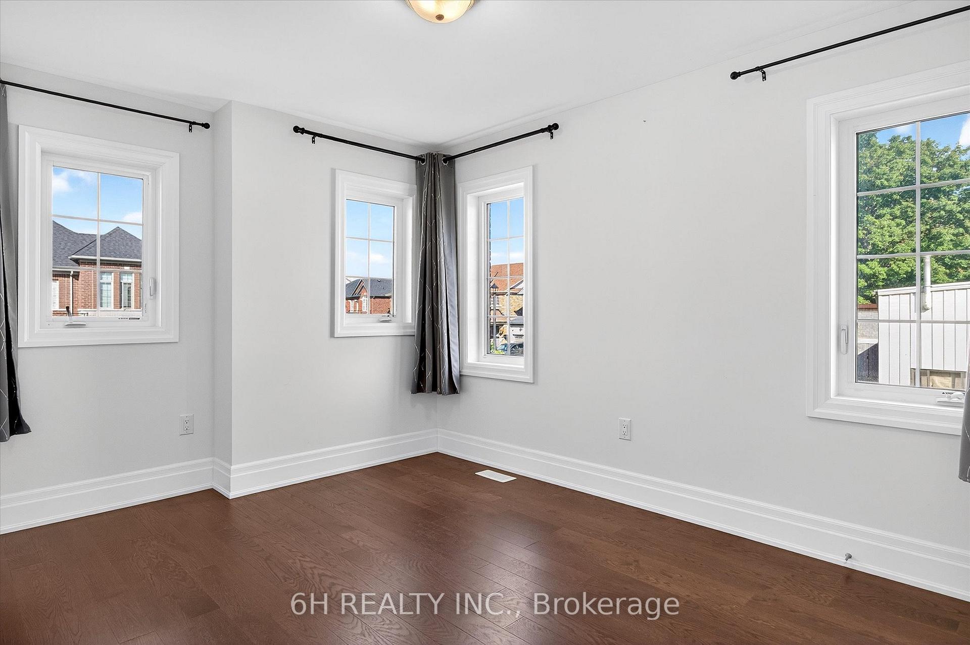 Photo 36 of 14 Fernridge Heights, Cavan Monaghan, Cavan Twp — HOMEH