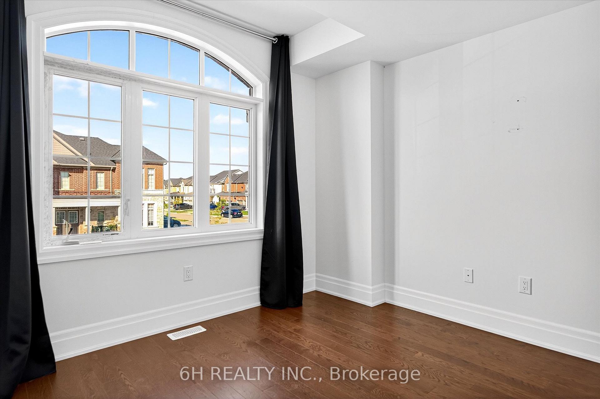 Photo 45 of 14 Fernridge Heights, Cavan Monaghan, Cavan Twp — HOMEH