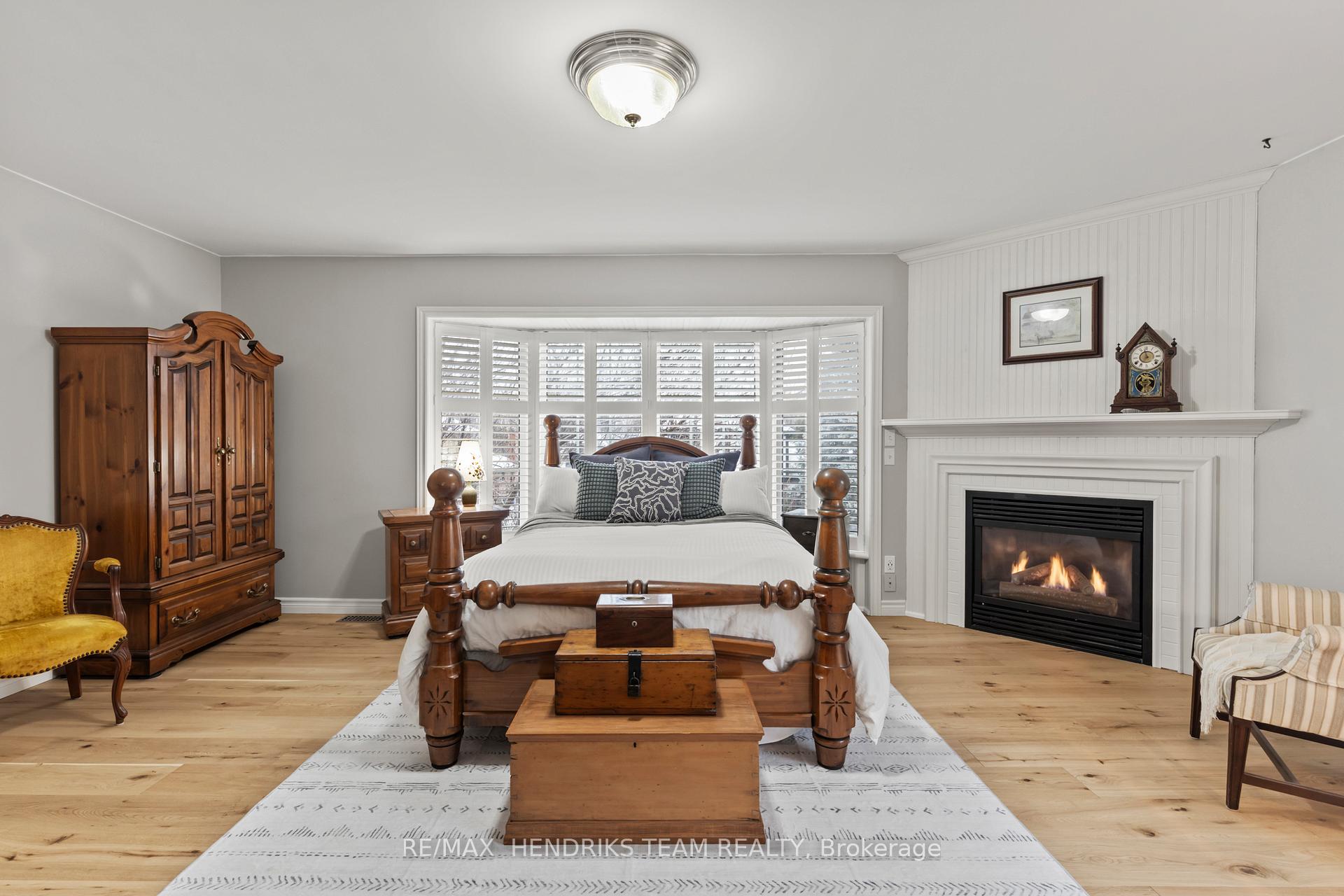 Photo 24 of 19 Dunbar Crescent, St. Catharines, Grapeview — HOMEH