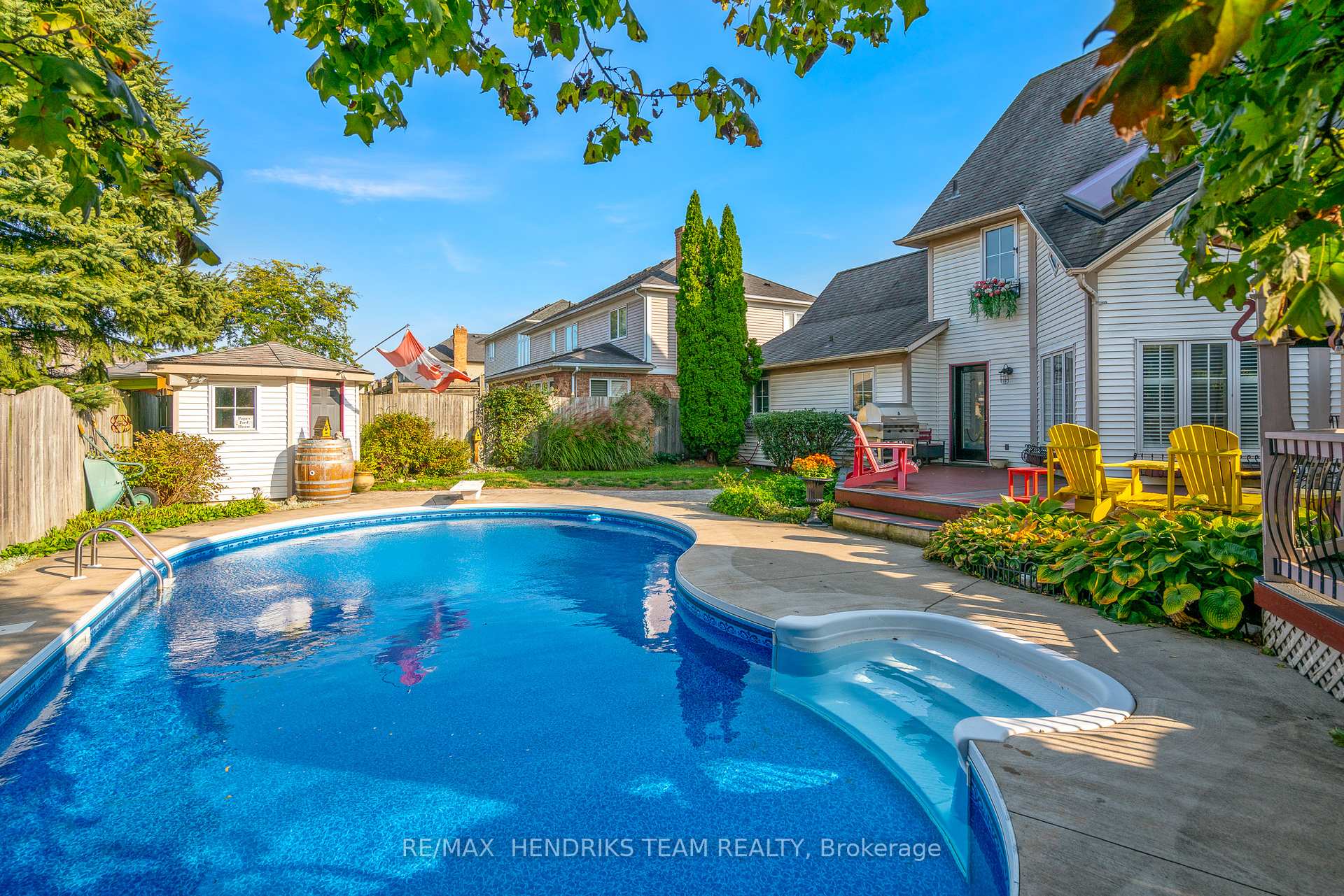 Photo 46 of 19 Dunbar Crescent, St. Catharines, Grapeview — HOMEH