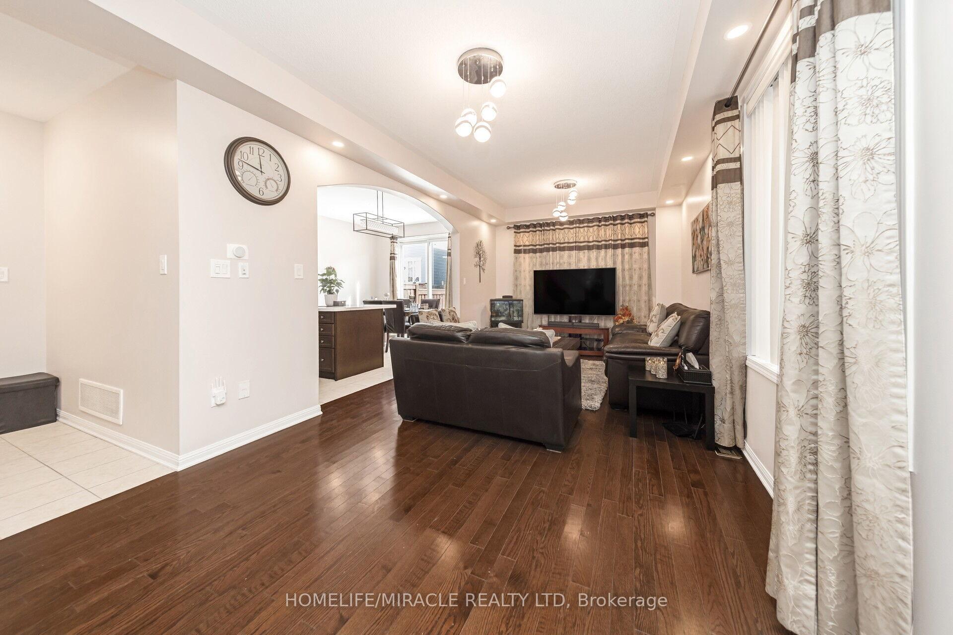 Photo 7 of 69 Agricola Road, Brampton, Northwest Brampton — HOMEH