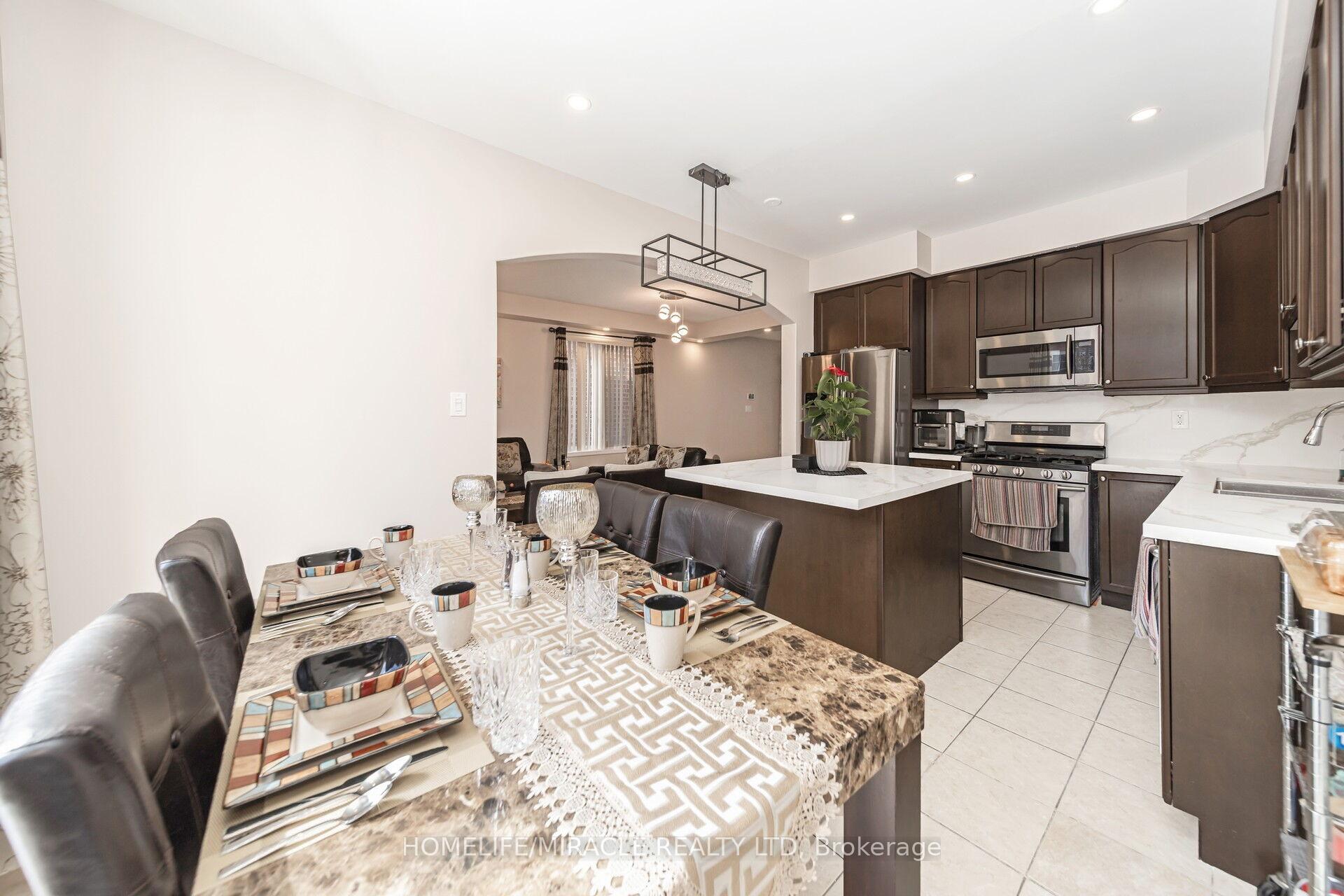 Photo 17 of 69 Agricola Road, Brampton, Northwest Brampton — HOMEH