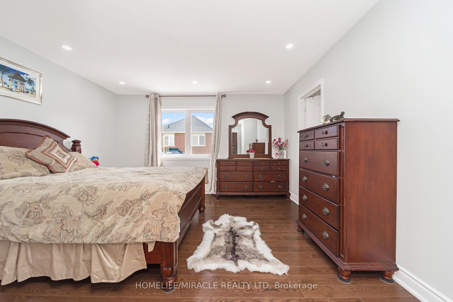 Photo 33 of 69 Agricola Road, Brampton, Northwest Brampton — HOMEH