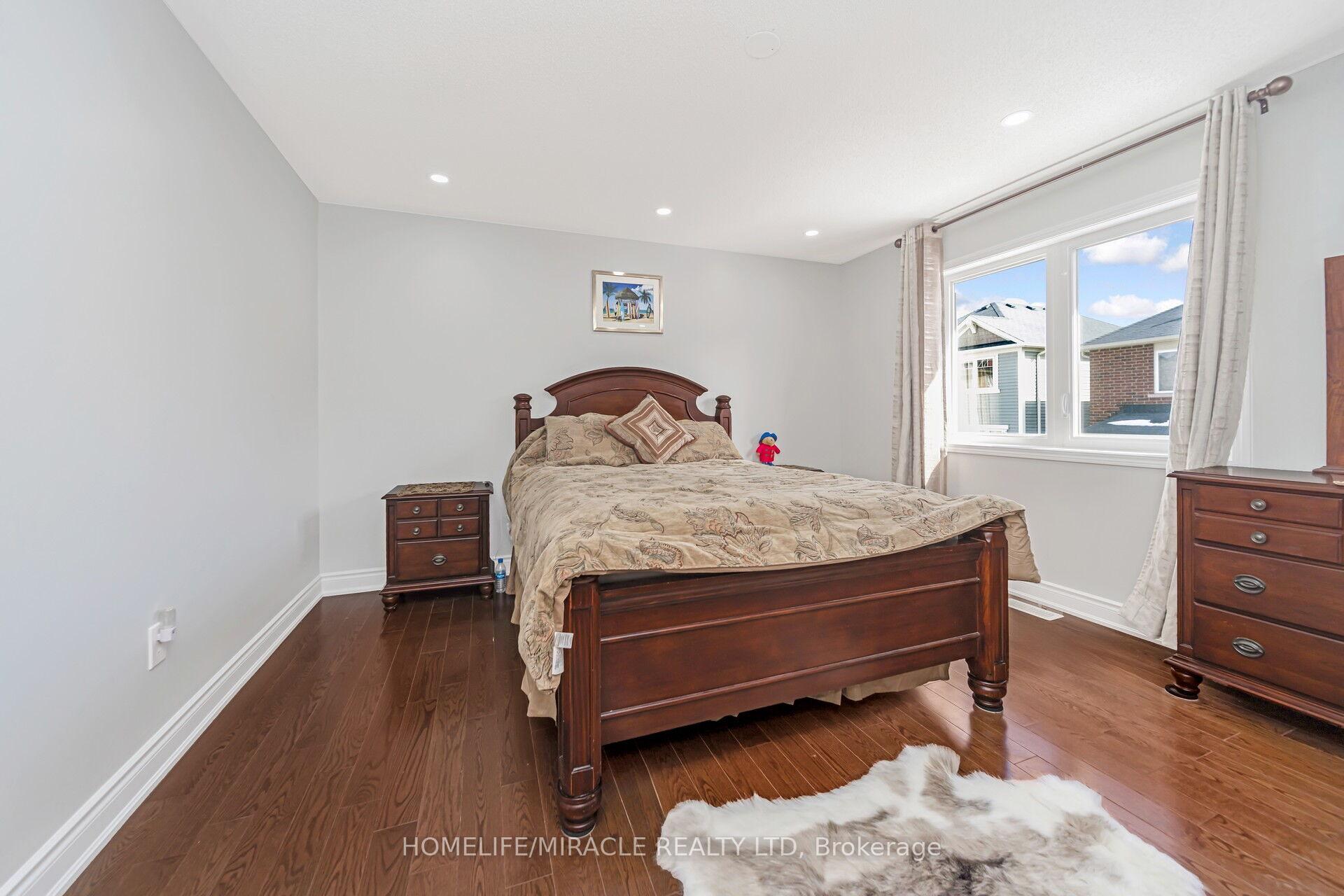 Photo 34 of 69 Agricola Road, Brampton, Northwest Brampton — HOMEH