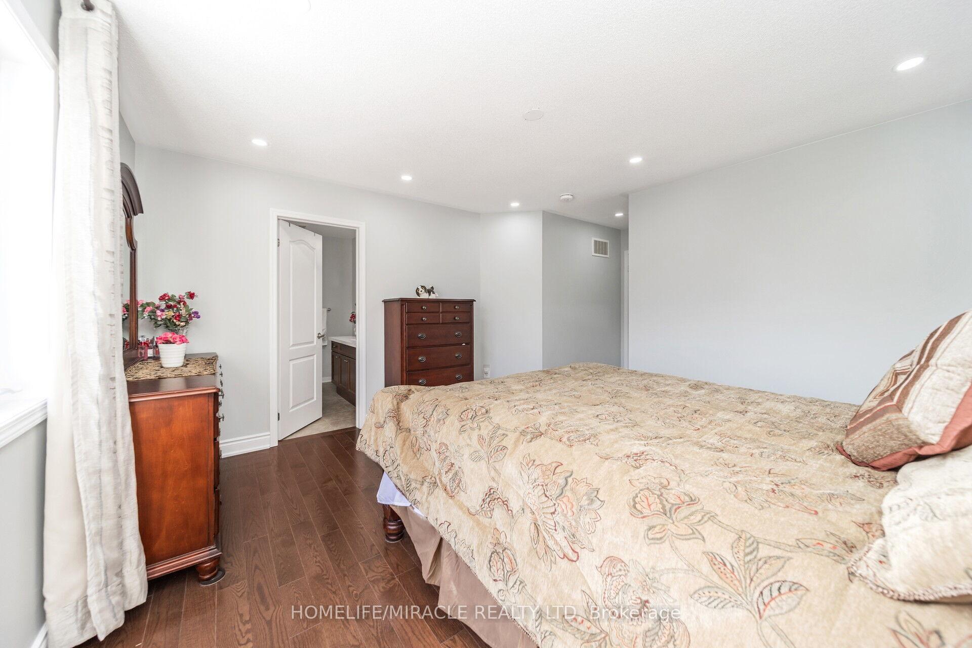 Photo 35 of 69 Agricola Road, Brampton, Northwest Brampton — HOMEH