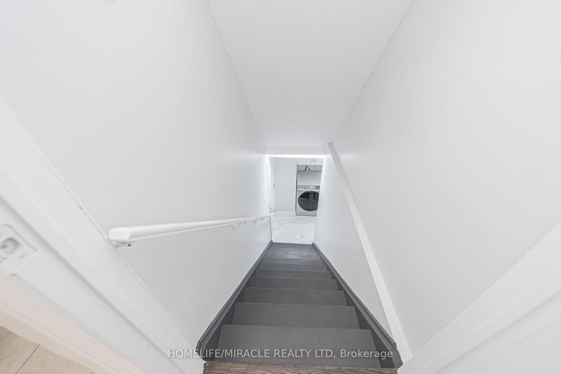 Photo 40 of 69 Agricola Road, Brampton, Northwest Brampton — HOMEH